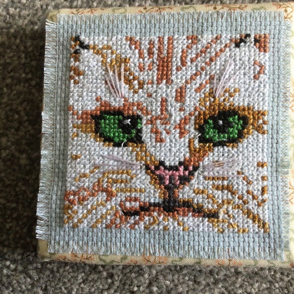 Attractive Neadle case