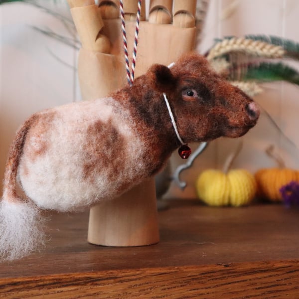 Needle felted Shorthorn Bull Bauble