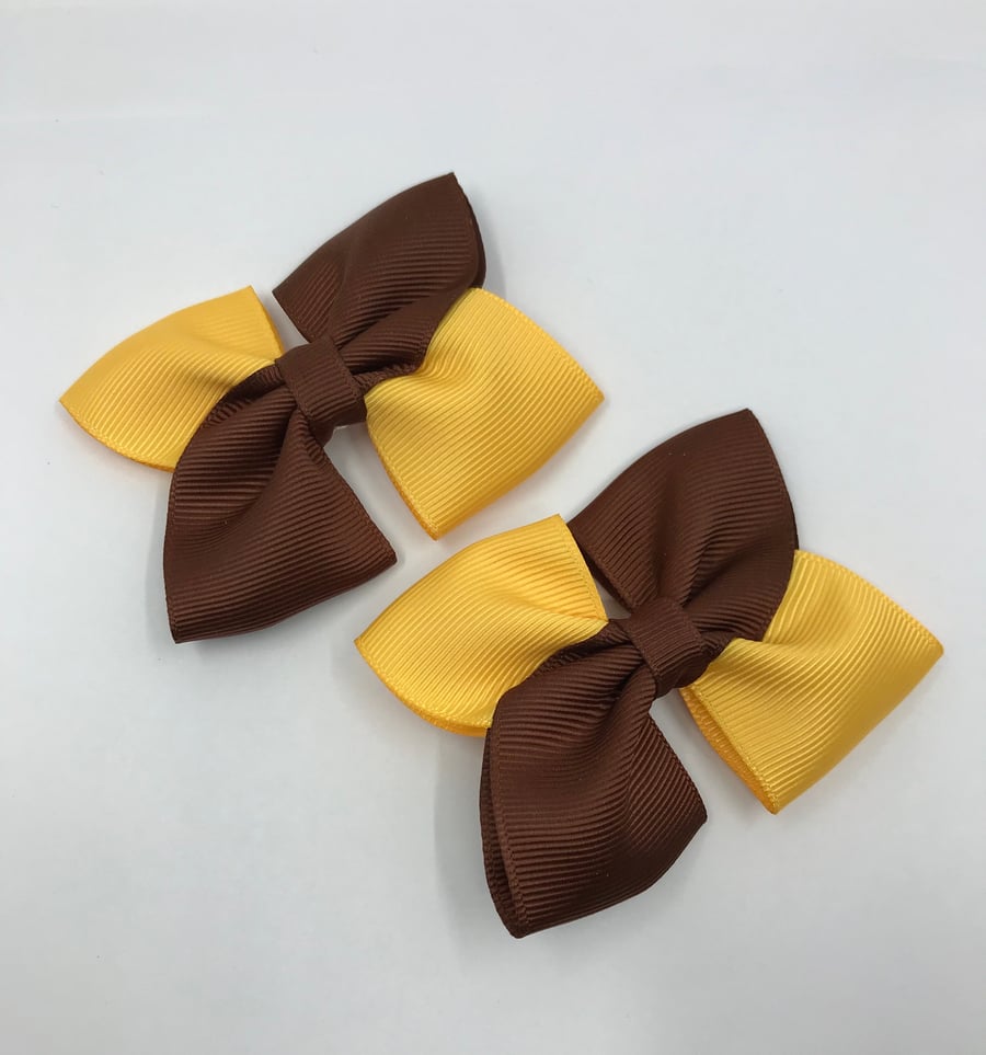 Brown and Yellow Gold Square Double with Bows on Clips (pair)