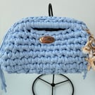 Clutch clasp hand crochet handbag 