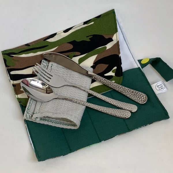 Travel cutlery roll with cutlery, for adults or children. Green tractors