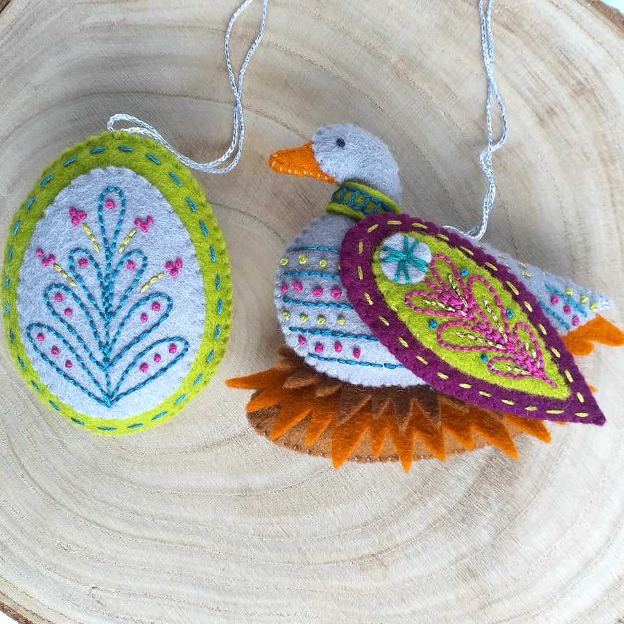 Wool Felt French Hen, 12 days of Christmas Tree Decoration