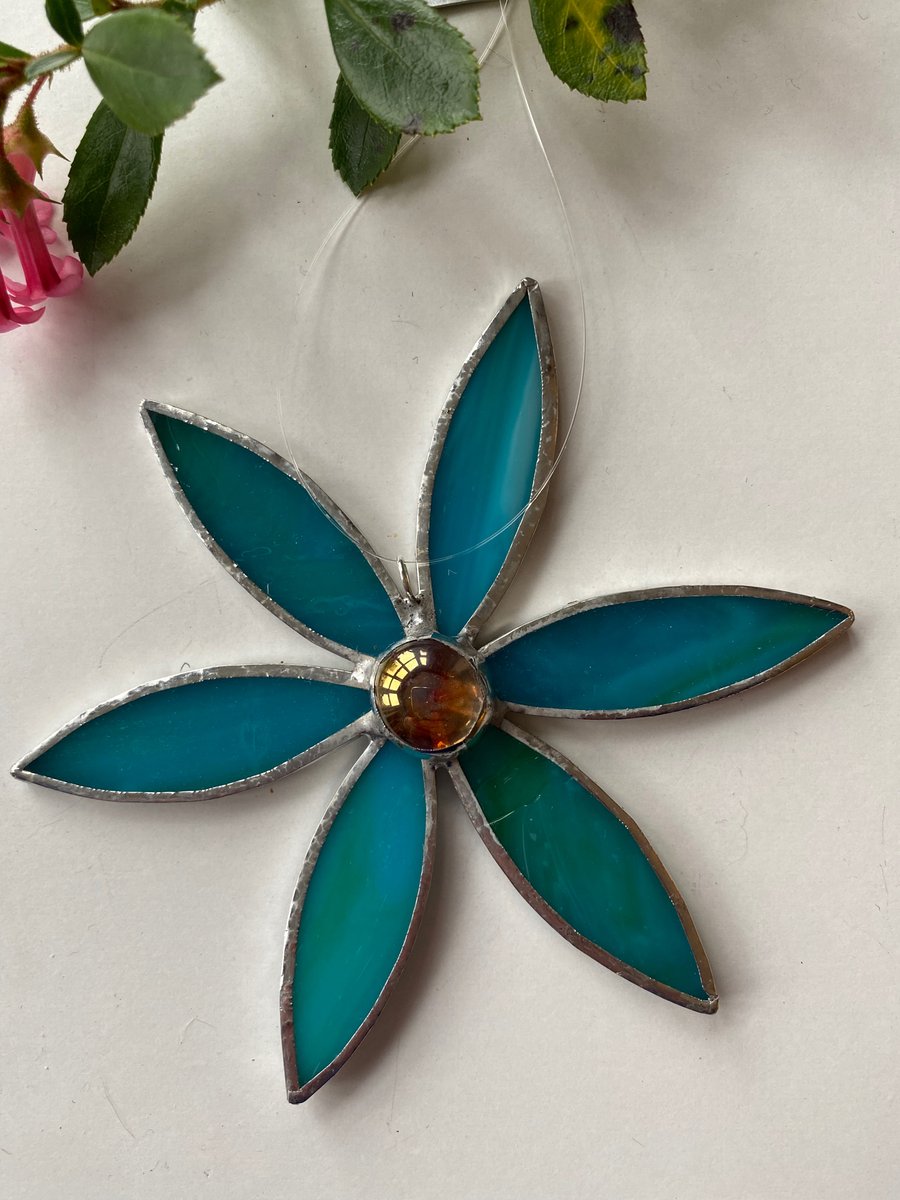 Stained Glass Daisy