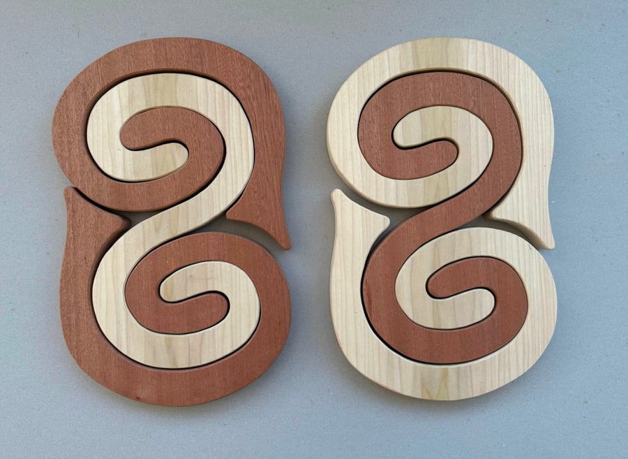 Large Curly Wurly Trivet made with two timbers