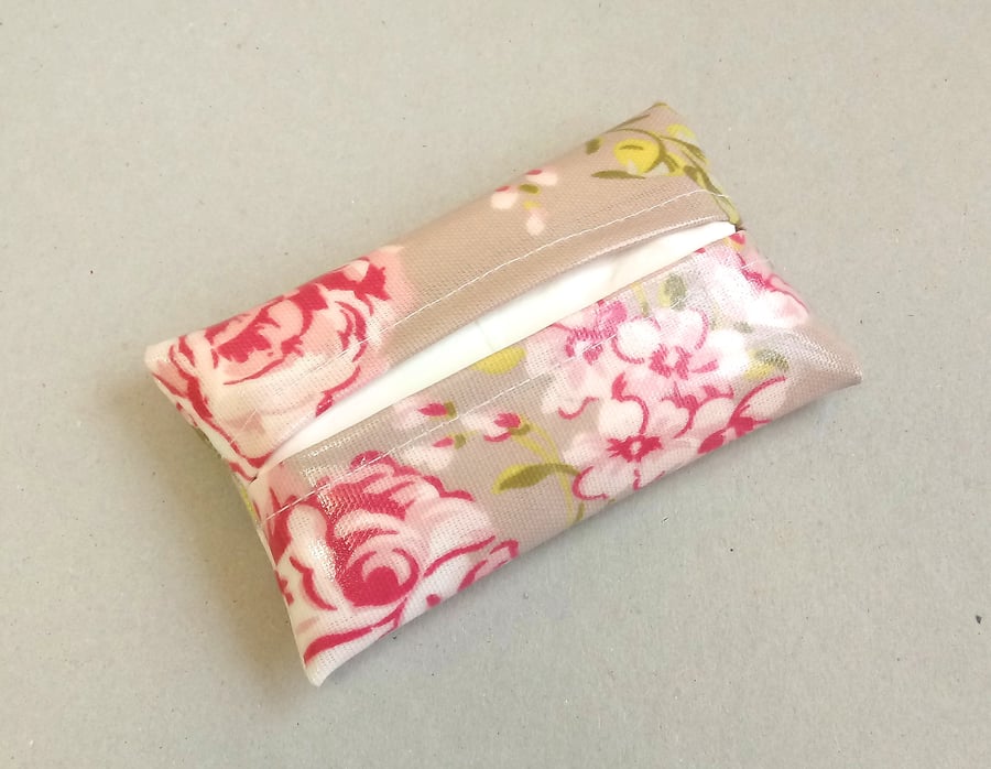 SALE, Beige tissue holder with pink flowers, tissues included,