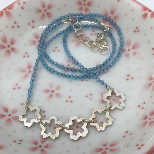 Sakura necklace with agate 