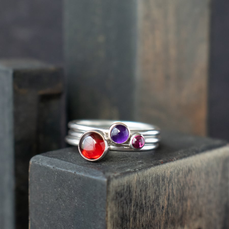 HEDGEROW Silver Stacking Rings - Garnet Amethyst Gemstone Jewellery