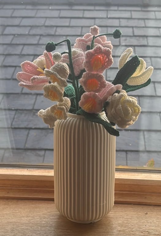 Handmade crochet flowers 