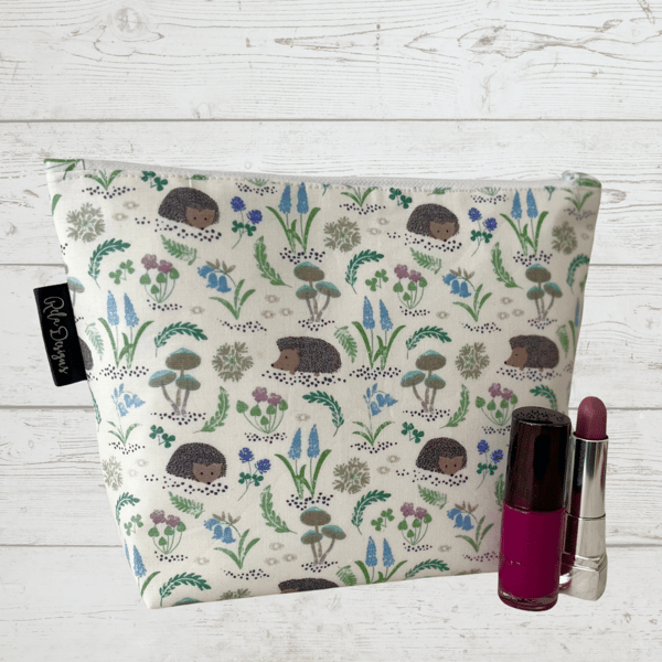 Makeup bags hedgehogs