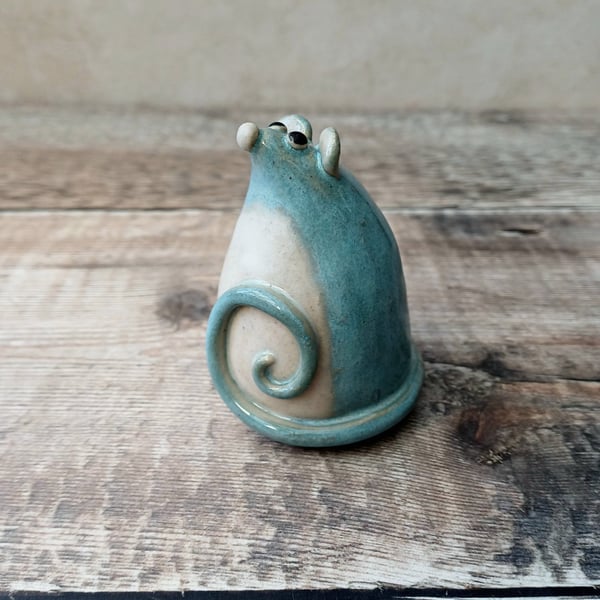 Little blue pottery mouse