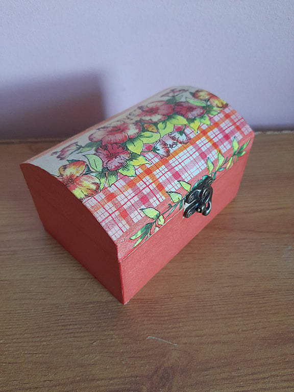 Handmade colorful Wooden box. Jewelry Box with Metal Clasp.