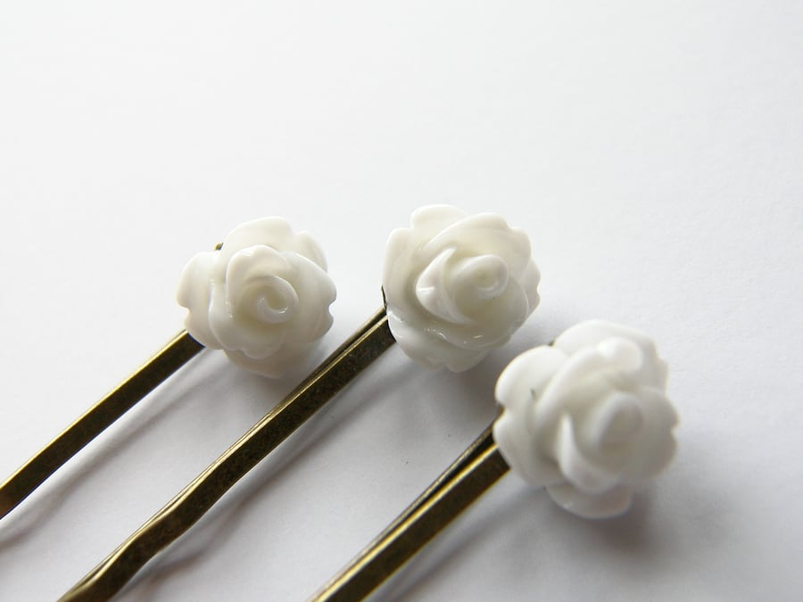 White Hair Bobby Pin Set - Bridal Wedding - Snow White