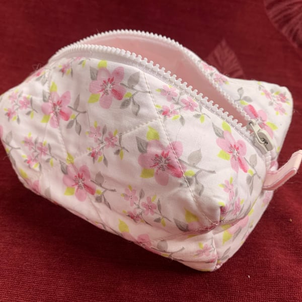 Homemade Floral, Quilted Makeup Bag