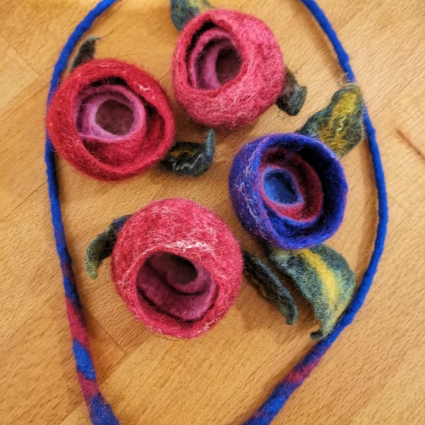 Felted Necklace and rose brooch