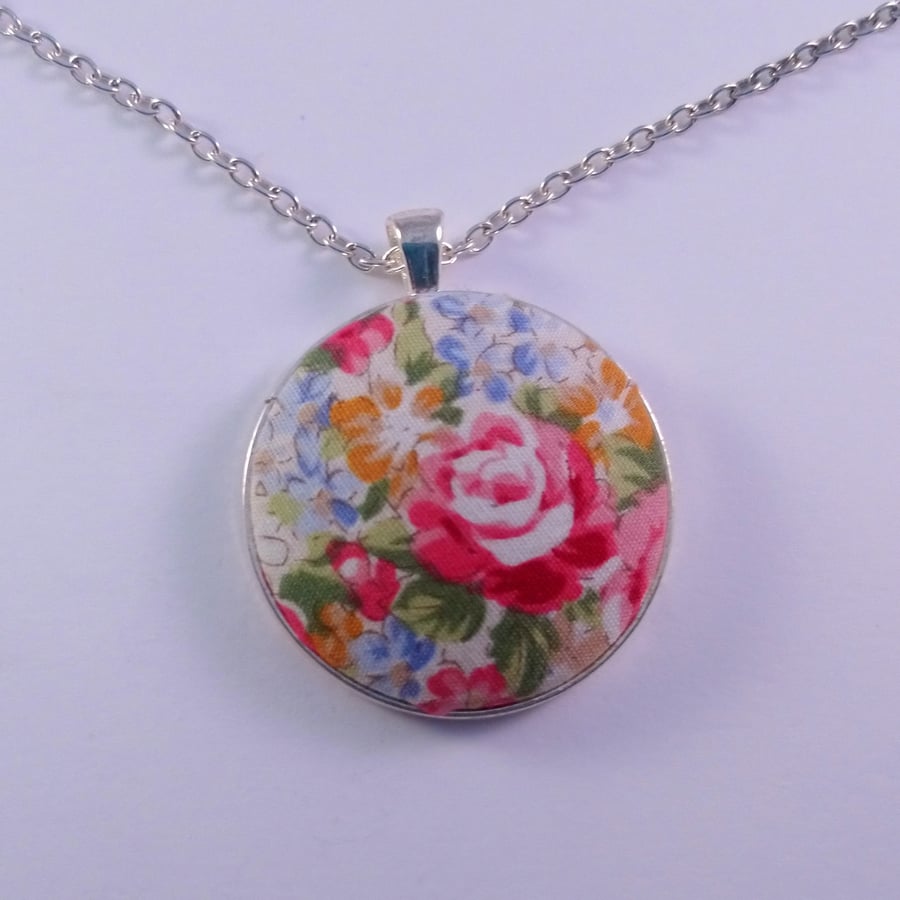 38mm Floral Design Fabric Covered Button Pendant