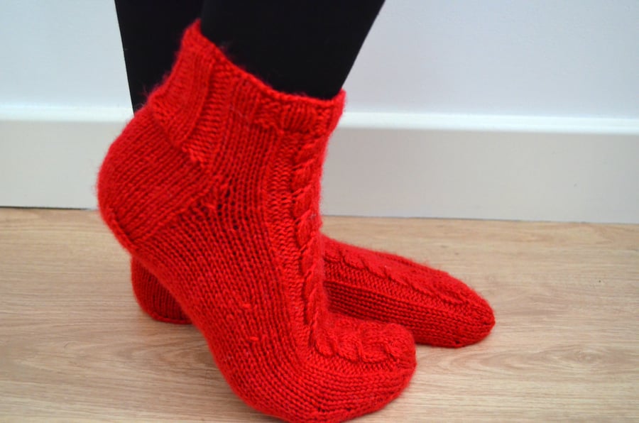 Hand Knit Wool Socks Red Cables Short Slippers