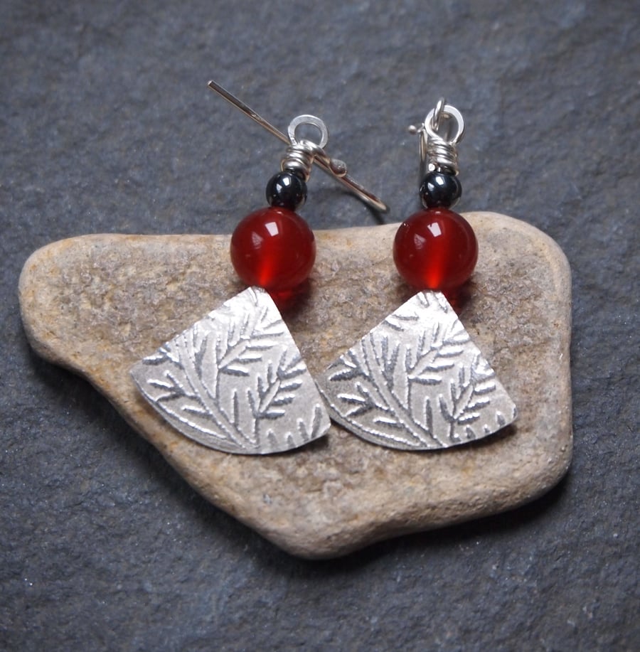 Silver fan carnelian earrings