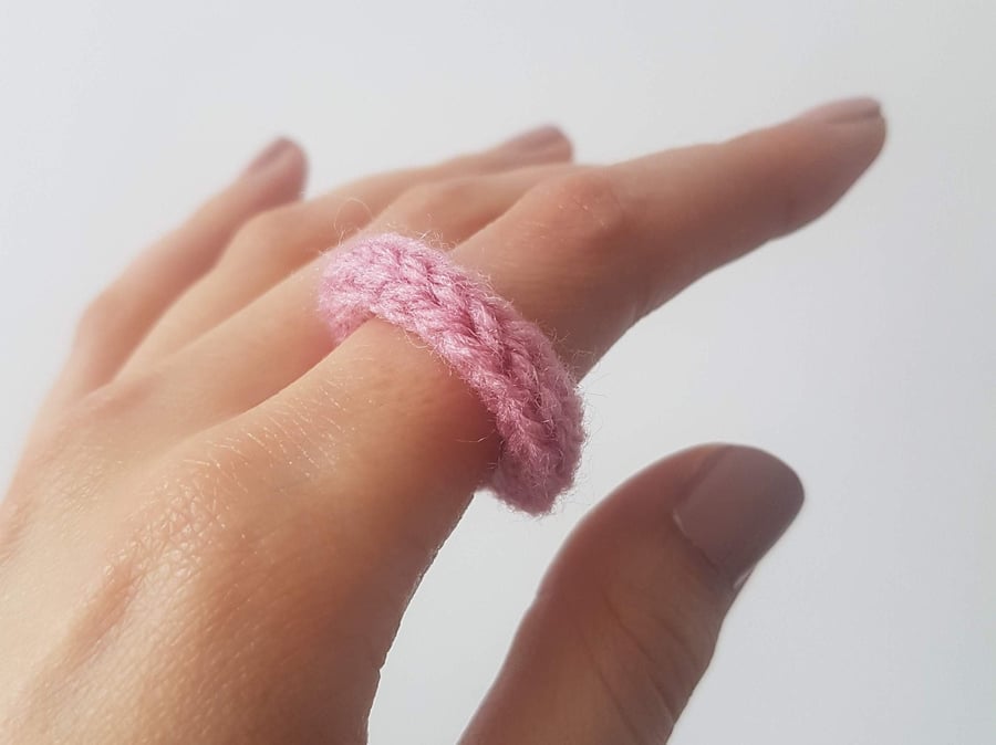 Women's One Size Stretch Hand Knitted Statement Textile Rope Rings