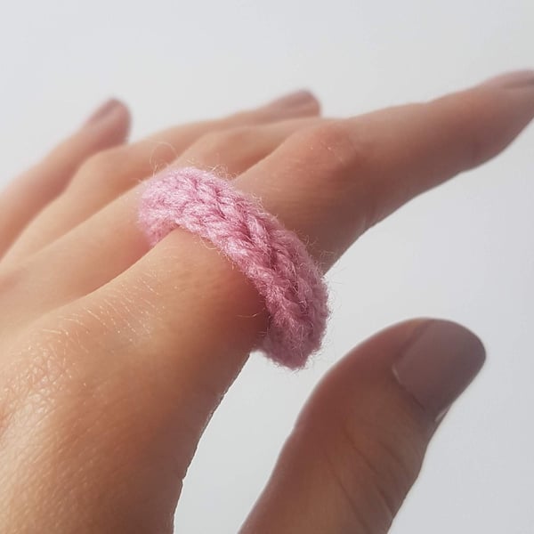 Women's One Size Stretch Hand Knitted Statement Textile Rope Rings