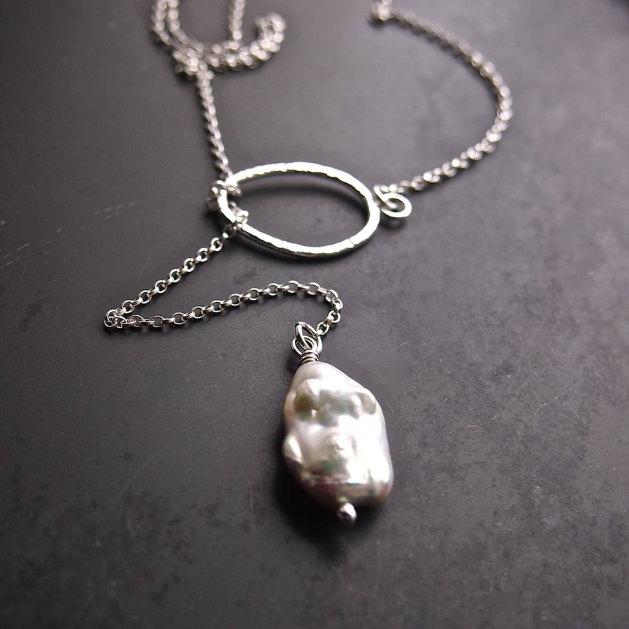 Looping Silver Necklace with Pearl