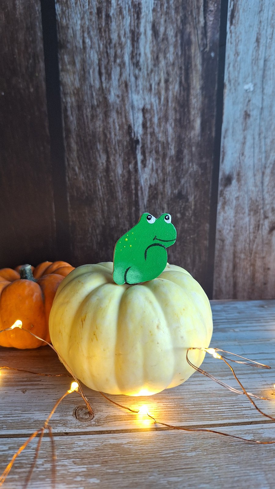 Handmade Wooden Pin - Frog
