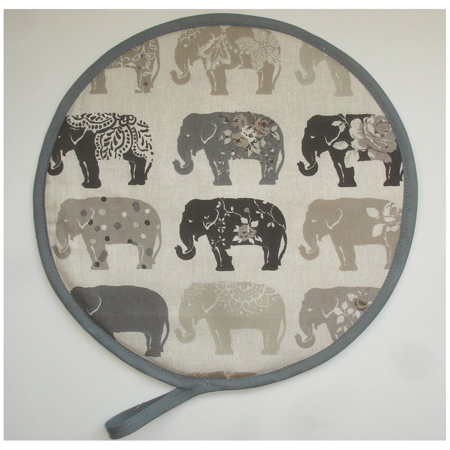 Grey Elephant Aga Hob Lid Mat Pad Hat Round Cover Surface Saver Elephants