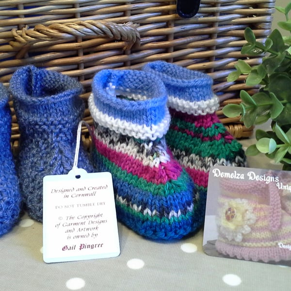 Hand Knitted Baby Boy's 2 Pair Pack Booties  3-9 mths (HELP A CHARITY)