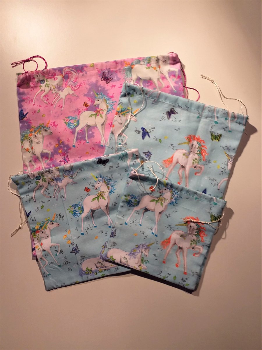 Pack of 4 Unicorn Drawstring Gift Bags