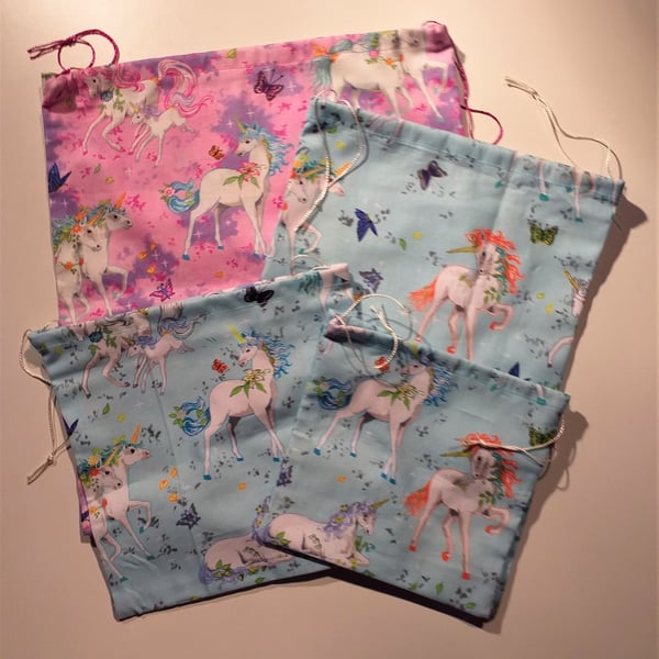 Pack of 4 Unicorn Drawstring Gift Bags