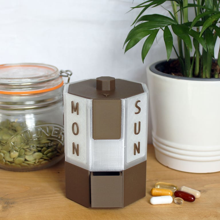 Wood Style Weekly Pill Organiser – 7 Day Rotating Dispenser & Travel Box