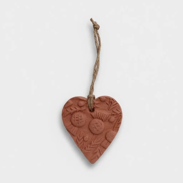 Scottish Thistle Heart Rustic Terracotta Hanging Aromatherapy Diffuser