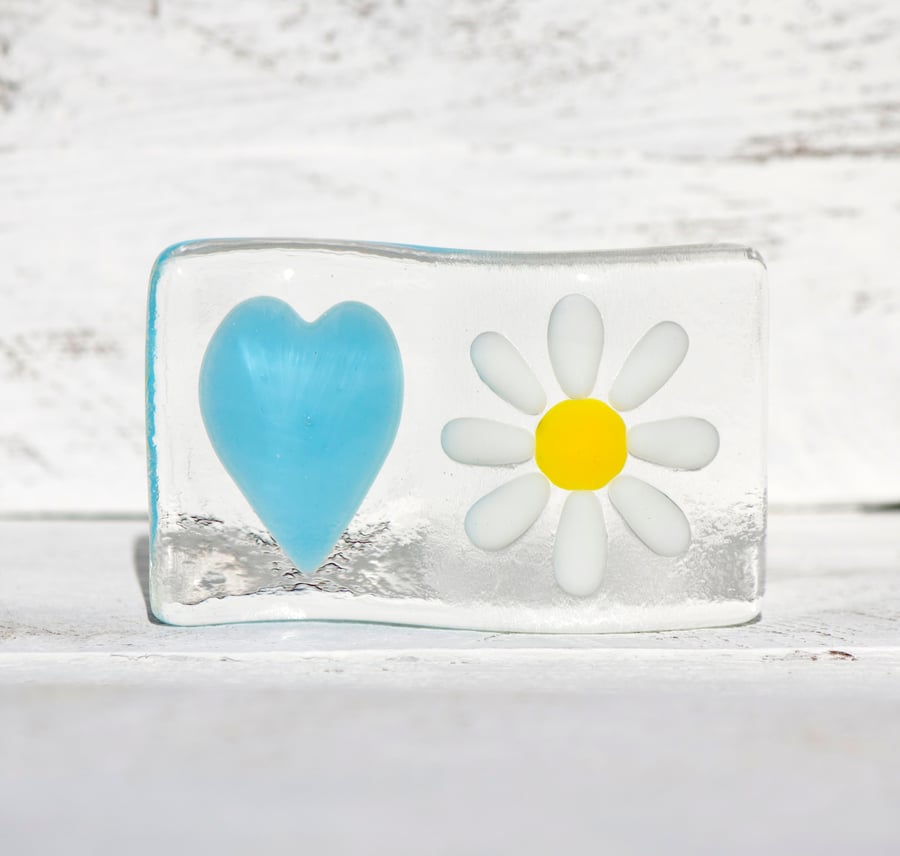 Fused Glass Wave Light catcher with a Heart and Daisy Design