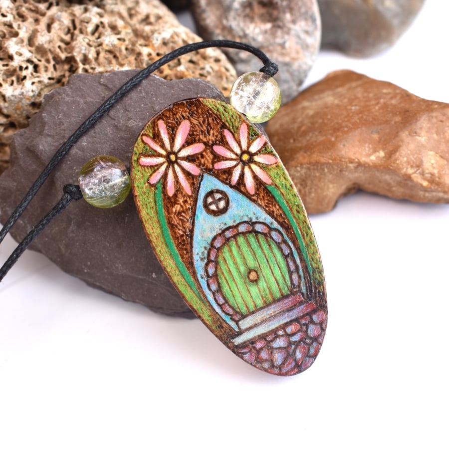 Green fairy door pyrography pendant, with daisies and beads, wood anniversary
