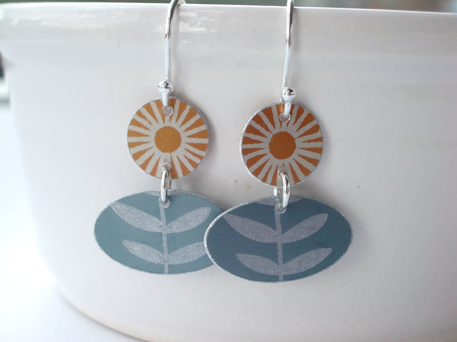 Flower and leaf earrings in rust orange and grey