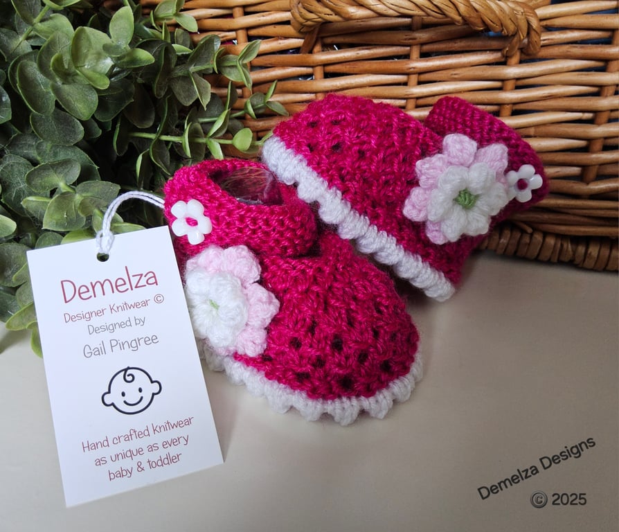 Designer Baby Girl's Pink Lacey Flower Shoes  3-6 months size