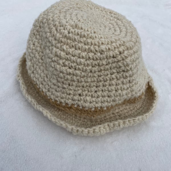 Crochet Cloche Bucket Hat