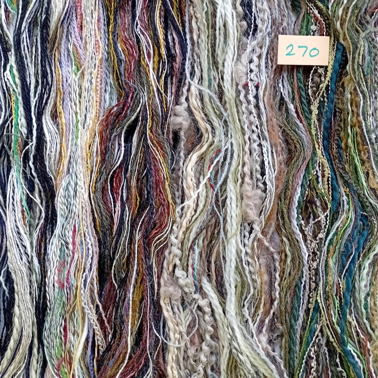 Weaving yarns, thrums and fibres, textured creative threads