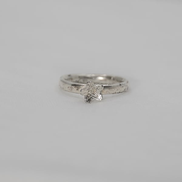 Sterling Silver Flower Ring (SSR14)