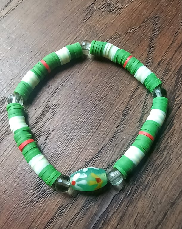 "Hazy Daisy" - Stretchy clay polymer and bead fashion bracelet 