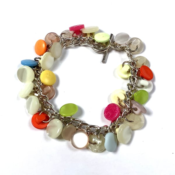 Button Bracelet