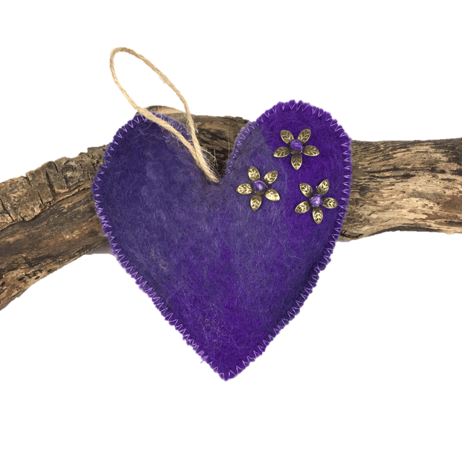 Lavender scented purple felted padded heart  (2)