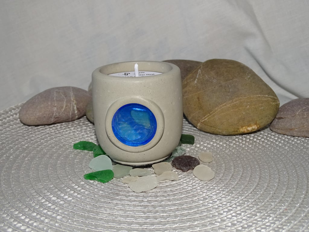 Concrete candle jar - Blue sea glass - Vanilla
