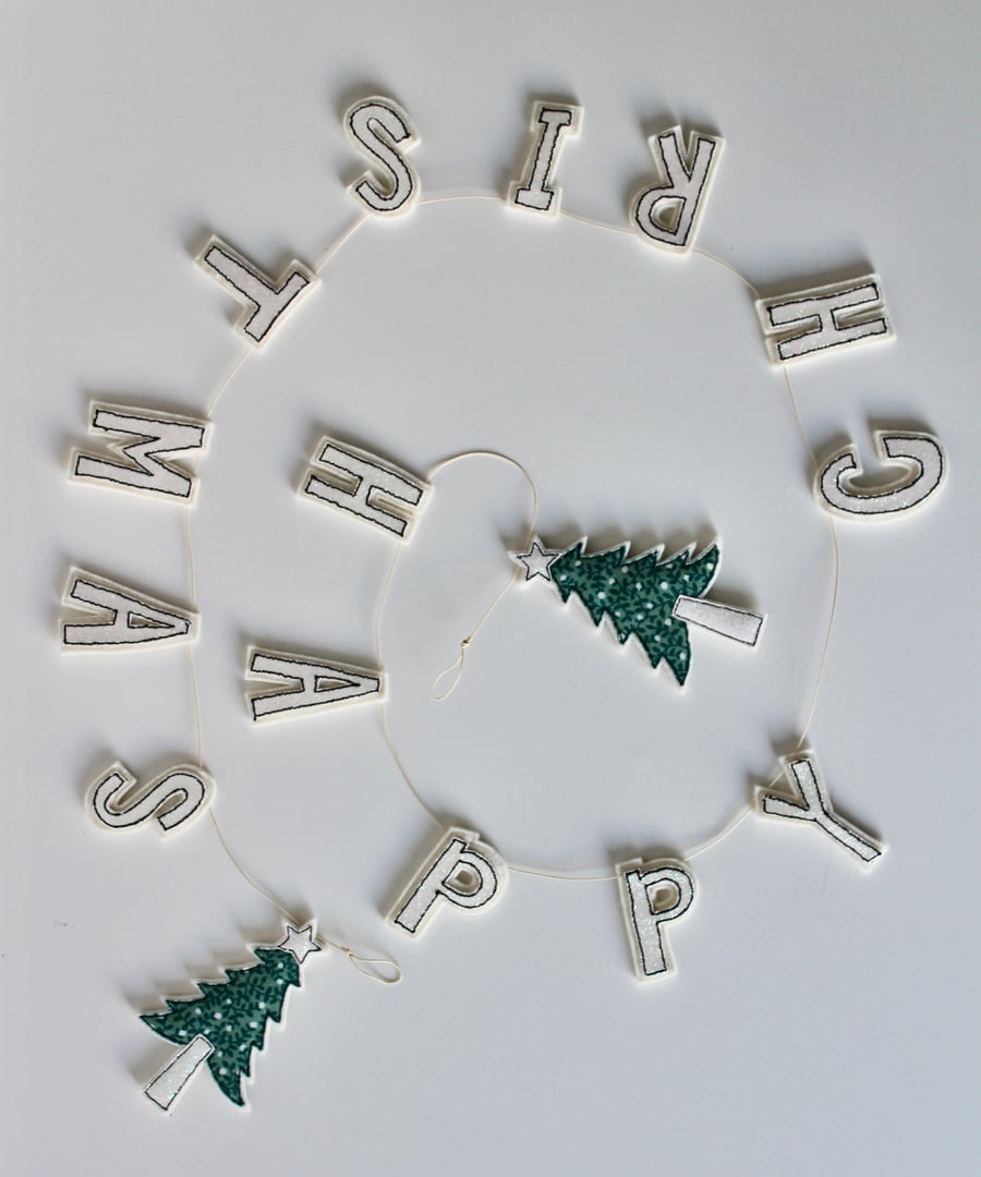 'Happy Christmas' Garland