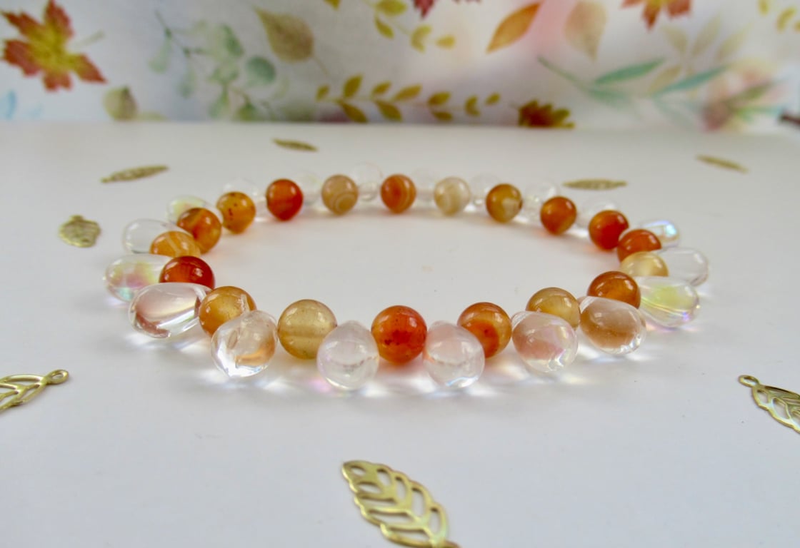 'Raindrops in Autumn' Carnelian and Czech glass stretchy bracelet 