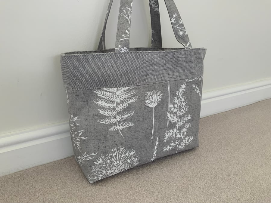 Handmade Fabric Tote Bag, Beach Bag, Handbag, Travel Bag, Work Bag, Floral