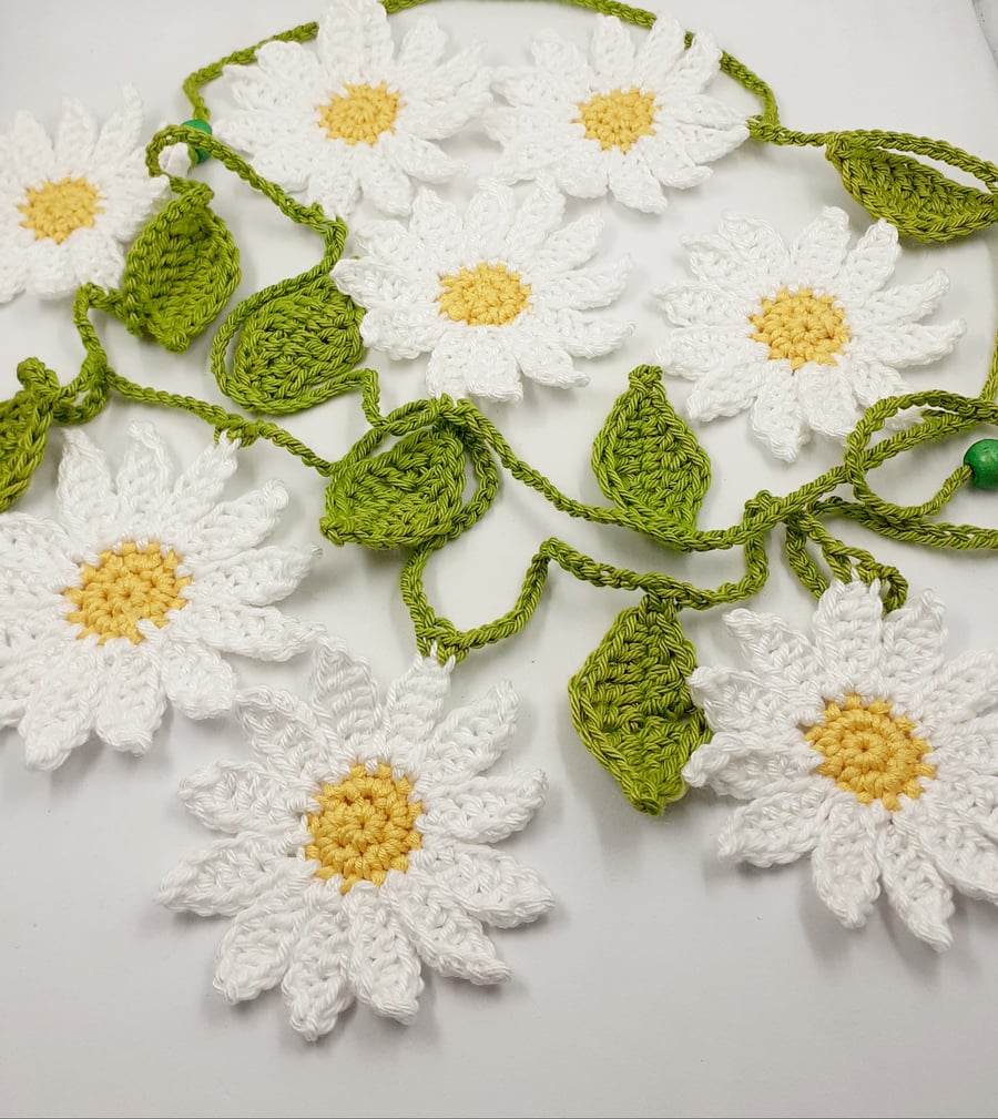 Reserved for Jayne - Daisy Garland 