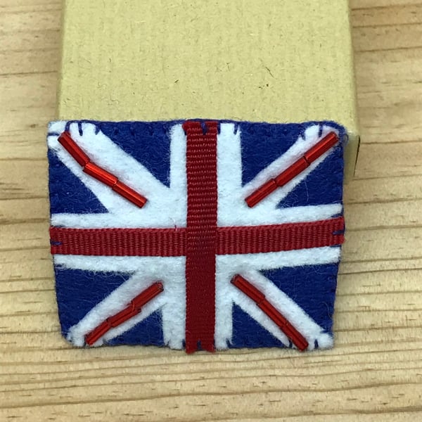  Felt Union Jack Brooch. (059)