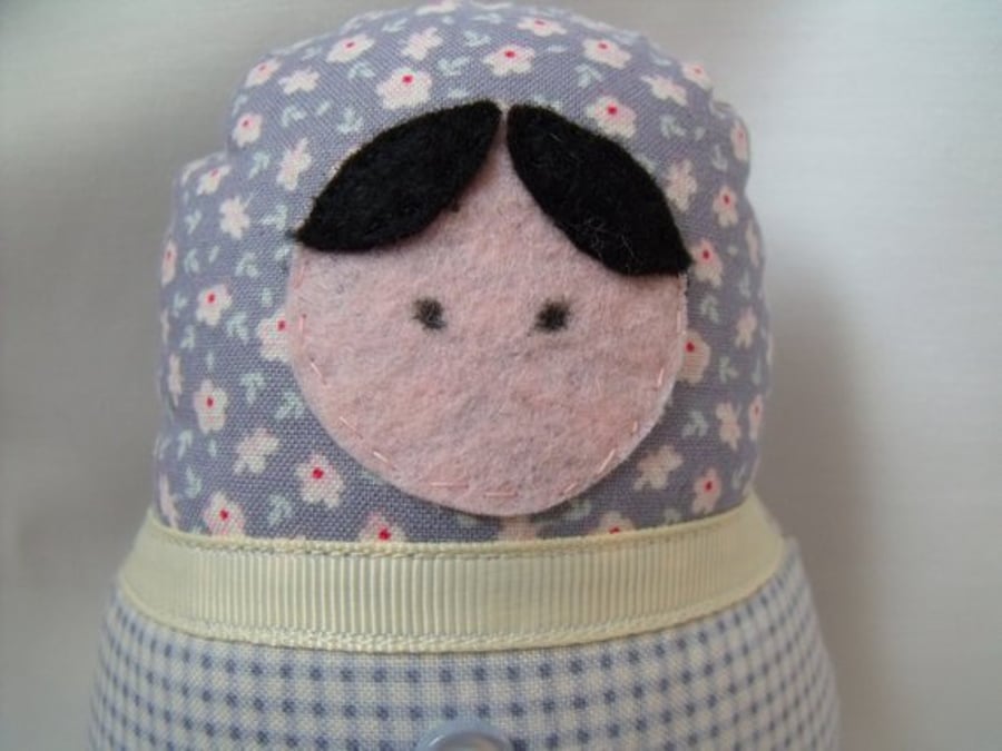 large graduated russian matryoshka nesting display art doll, 7 inches