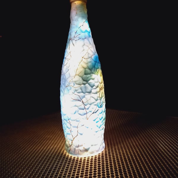 Kelpie Bottle Light