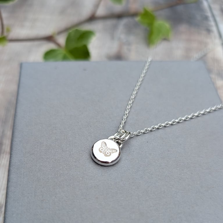 Sterling Silver Butterfly Pebble Necklace - JBJ2076